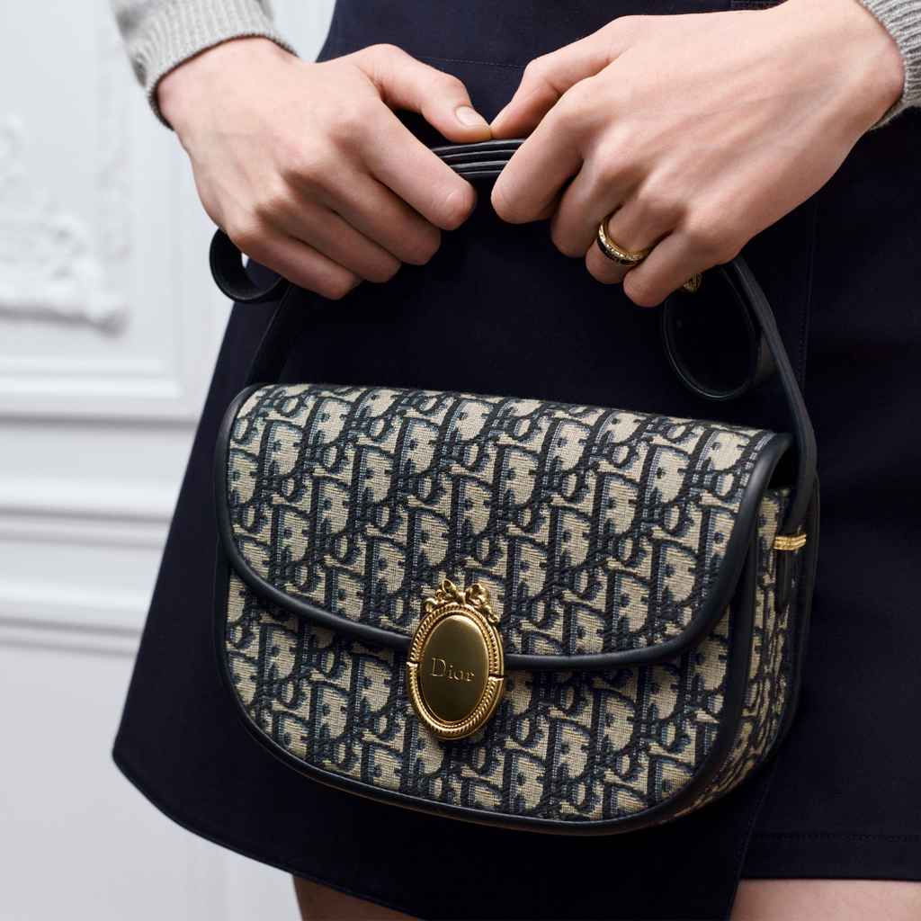 Medium Original Medal-D Bag