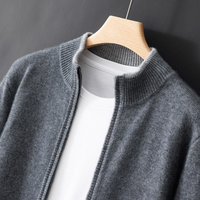 Le cardigan hybridé, maille sophistiquée